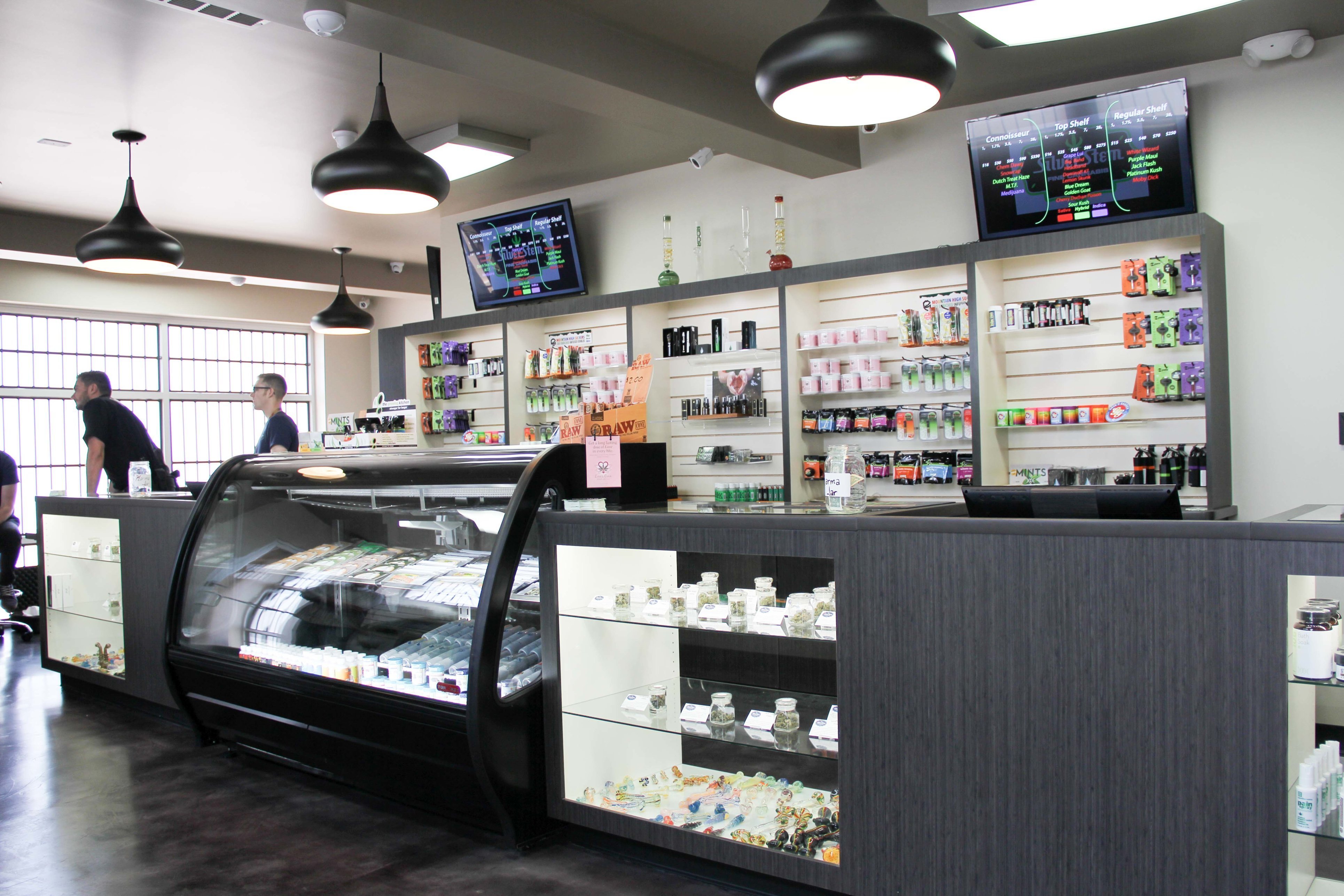 Lead Budtender