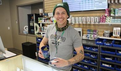 Retail Associate aka Budtender | Denver Aurora Evening Shift